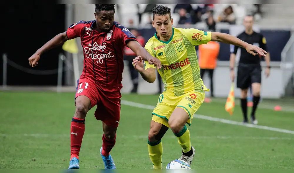 Cristian Benavente contó su experiencia de ser dirigido por Zidane. Foto: AFP Cristian Benavente contó su experiencia de ser dirigido por Zidane. Foto: AFP