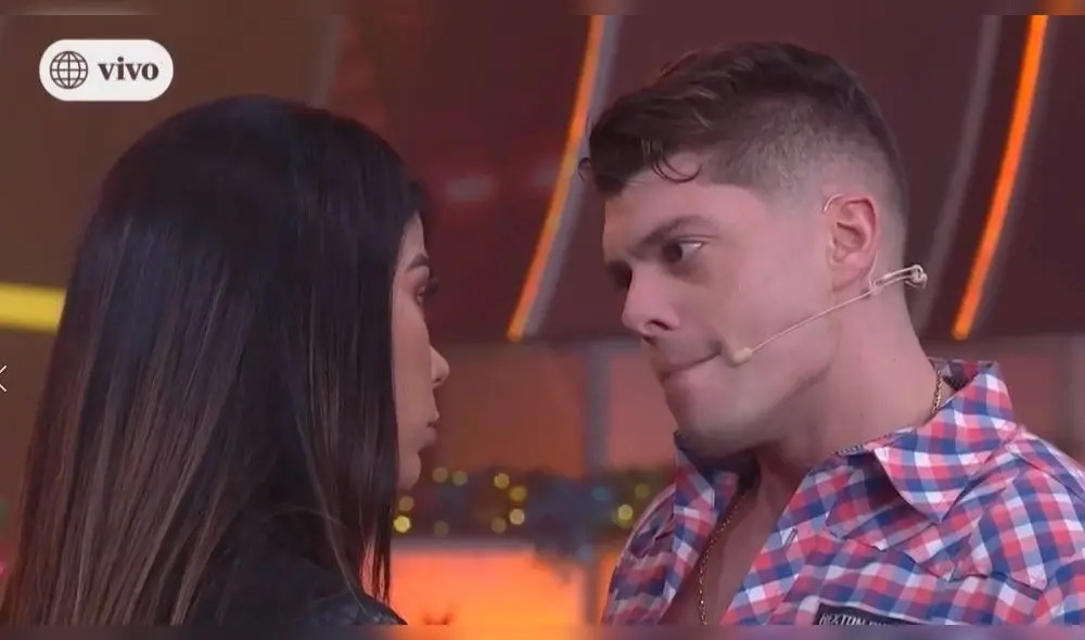 Ignacio Baladán y Karen Dejo interpretaron a 'Joel y Fernanda' de "Al fondo hay sitio" Ignacio Baladán y Karen Dejo interpretaron a 'Joel y Fernanda' de "Al fondo hay sitio"