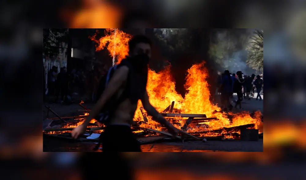 Las fotos que muestran la violencia y caos que impera en Chile. Fotos: Jorge Cerdán. Las fotos que muestran la violencia y caos que impera en Chile. Fotos: Jorge Cerdán.