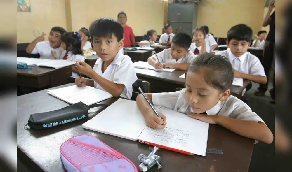 12 mil estudiantes de tercero y sexto grado serán evaluados por la Unesco 12 mil estudiantes de tercero y sexto grado serán evaluados por la Unesco