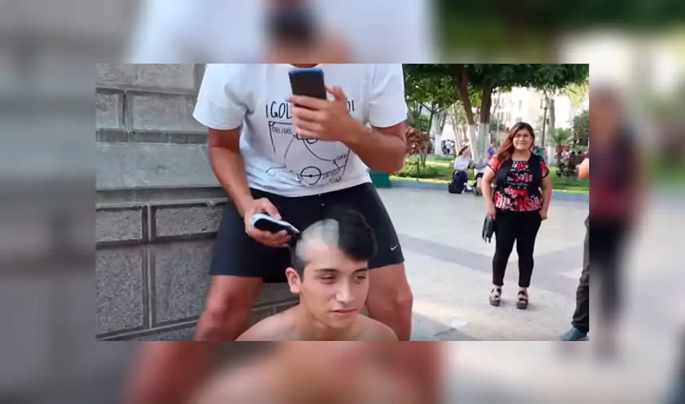 Desliza para ver los detalles del video viral de YouTube. Foto: Captura. Desliza para ver los detalles del video viral de YouTube. Foto: Captura.