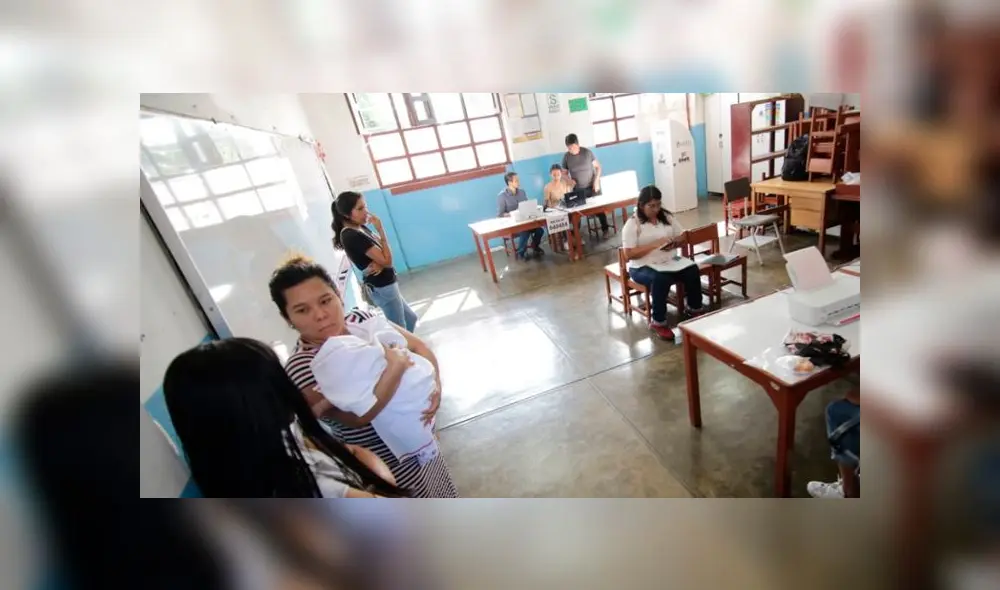 Miembros de mesa votaron, pero no se quedaron para cumplir su deber. Créditos: John Reyes / La República.