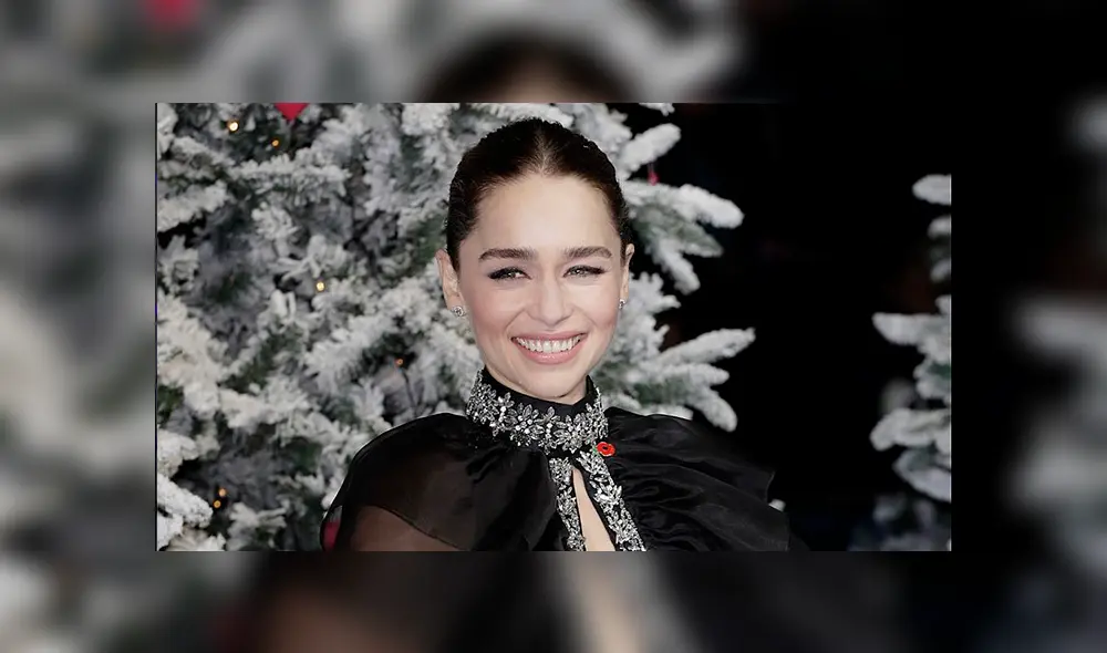 Emilia Clarke no se tomarás más selfies con sus fans