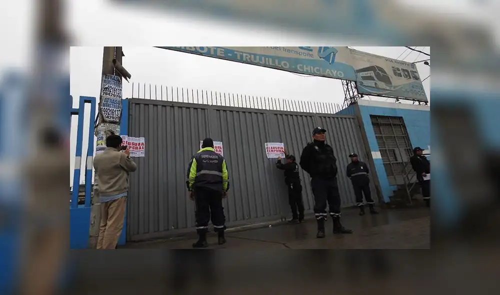 Villa El Salvador: clausuran empresa de transportes “Los chinos” Villa El Salvador: clausuran empresa de transportes “Los chinos”