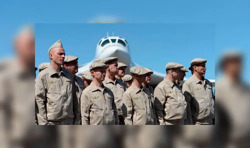 Miembros de la Fuerza Aérea de Rusia en Venezuela. Foto: AFP. Miembros de la Fuerza Aérea de Rusia en Venezuela. Foto: AFP.