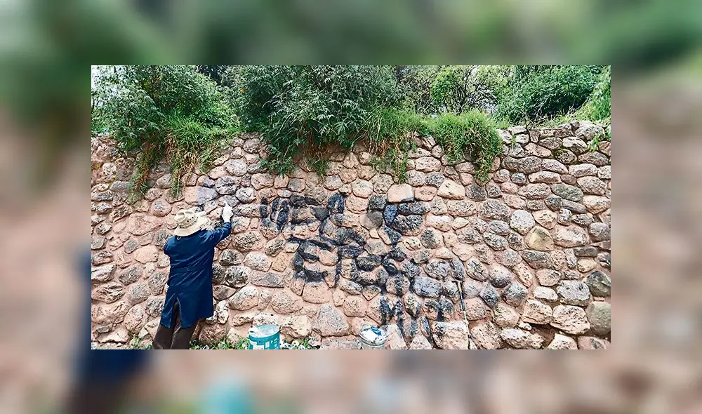 pintas. Pintas tienen una extensión de más de tres metros. Se realiza trabajo de limpieza.