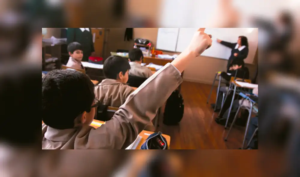 Escolar con autismo recibe beca integral en institución particular [VIDEO]