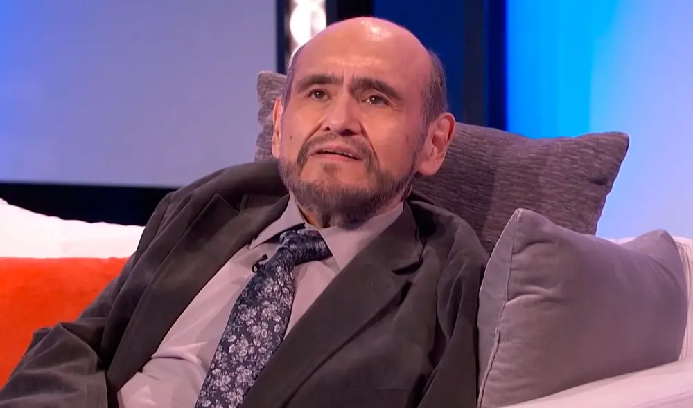 Edgar Vivar conversó con Omar Chaparro cerca de los tiempos en los que formó parte del elenco de El chavo del 8. Foto: Tu-Night con Omar Chaparro YouTube