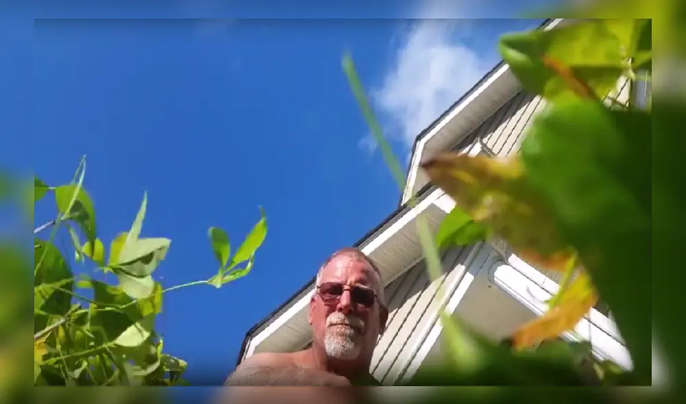 YouTube: encuentra un celular y queda perplejo al descubrir cómo se perdió [VIDEO]