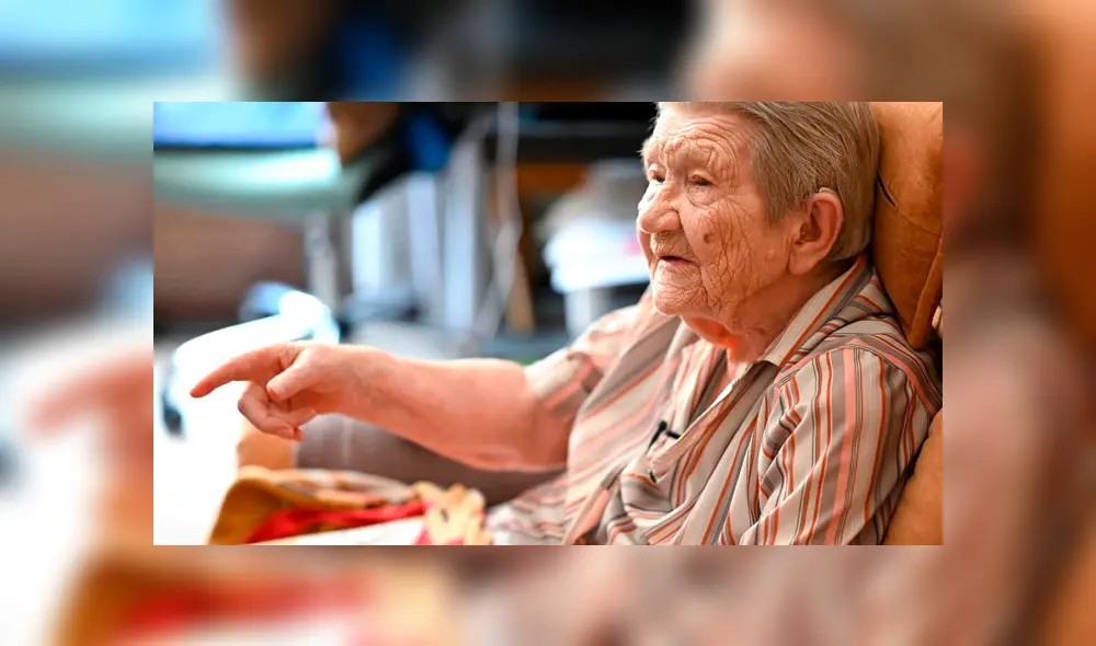 Hélène Wuillemin cumplió 100 años e inició huelga de hambre para reclamar el derecho a la muerte. Foto: AFP