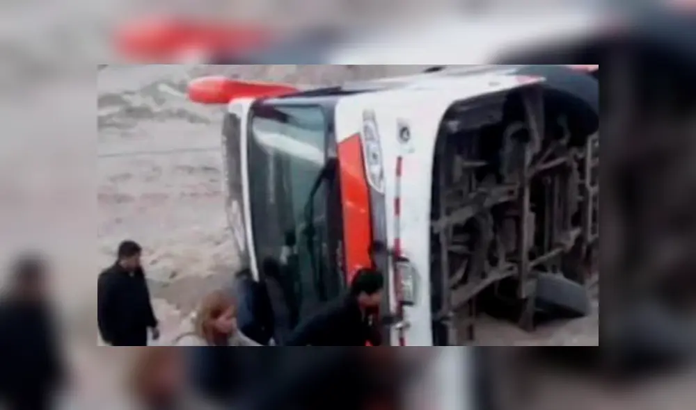 Accidente de carretera deja unas 13 personas heridas en Marcona. Foto: Captura Accidente de carretera deja unas 13 personas heridas en Marcona. Foto: Captura