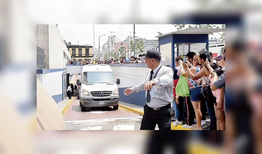 Keiko Fujimori ya está recluida en penal de Chorrillos para cumplir 15 meses de prisión preventiva [FOTOS y VIDEO]