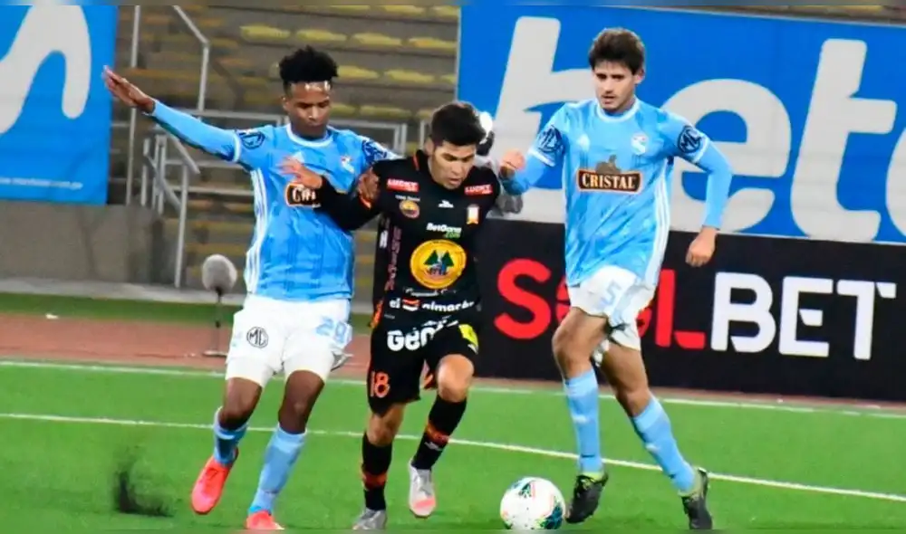 Celestes y Zorros se enfrentarán por la final de la Fase 2. Foto: Liga 1