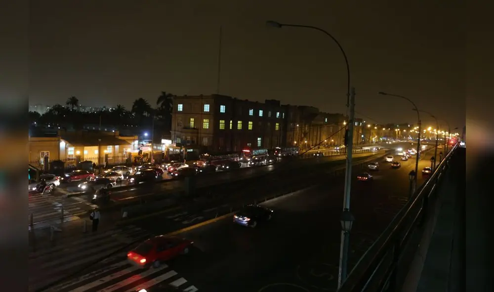 Reportan cortes de luz en San Isidro y Lince | Créditos: Agencia Andina Reportan cortes de luz en San Isidro y Lince | Créditos: Agencia Andina