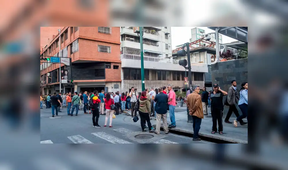 Imágenes muestran lo vivido en calles tras terremoto en Venezuela [FOTOS]