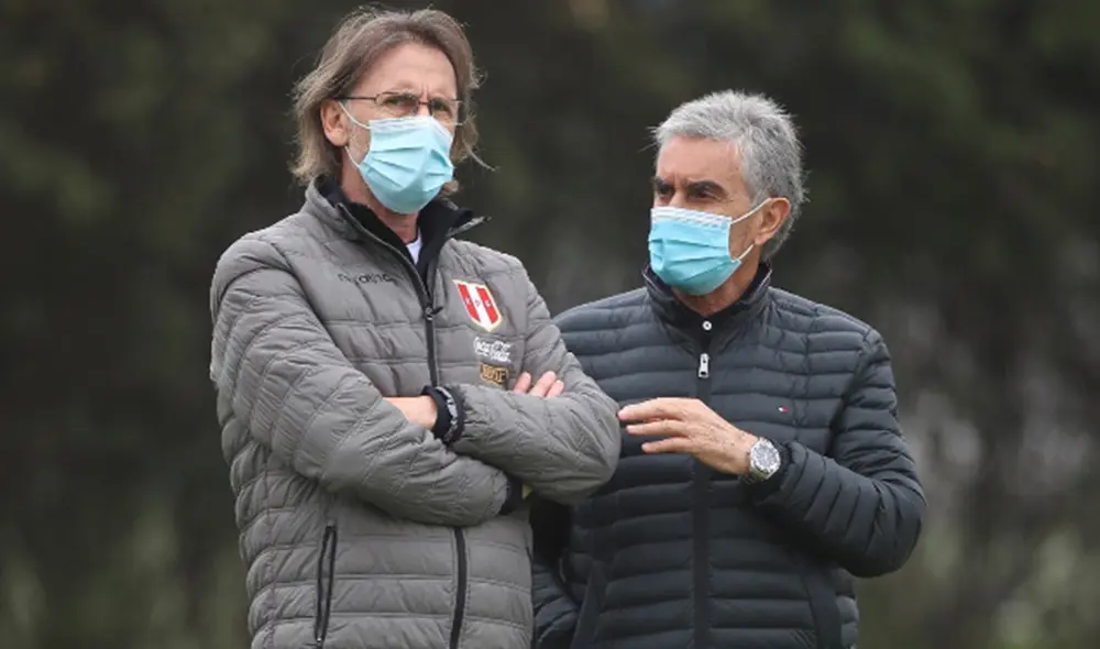 Juan Carlos Oblitas le expresó su respaldo a Ricardo Gareca. Foto: FPF