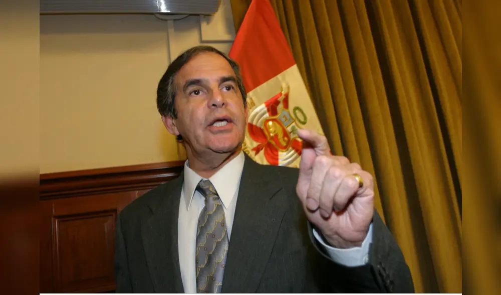 Roberto Chiabra: “General Barrantes no representa a nadie” Roberto Chiabra: “General Barrantes no representa a nadie”