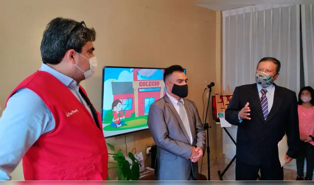 Director pidió al ministro de Educación, Martín Benavides, la descentralización de la UGEL Chiclayo. Director pidió al ministro de Educación, Martín Benavides, la descentralización de la UGEL Chiclayo.