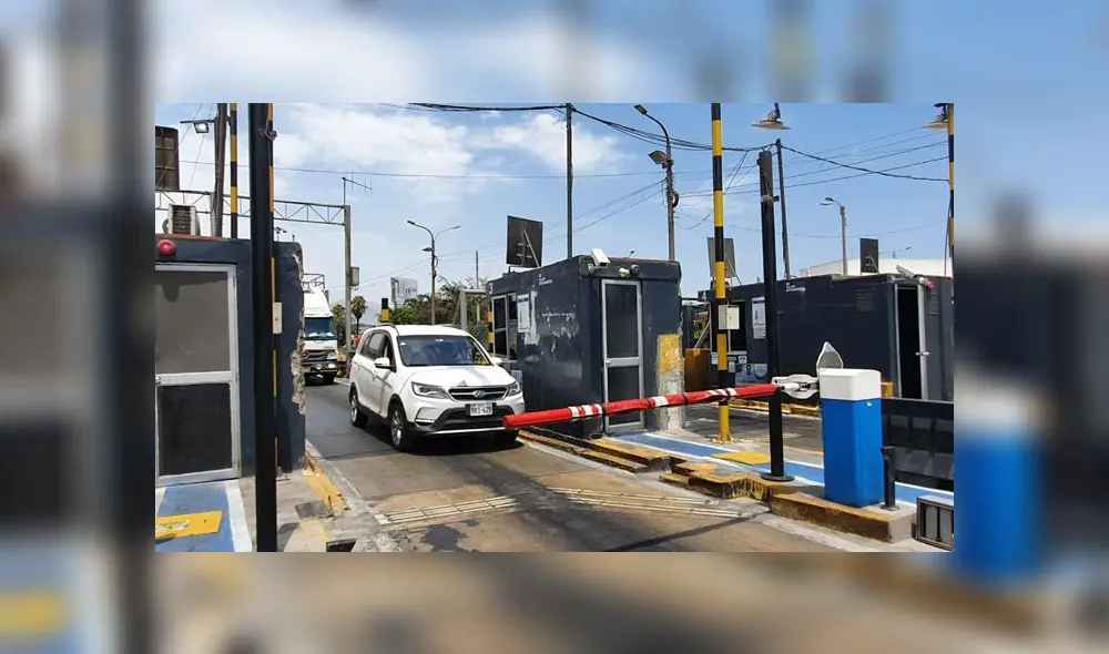 Conductores deben de de pagar la tarifa habitual en las casetas de peajes. (Foto: GLR - URPI)