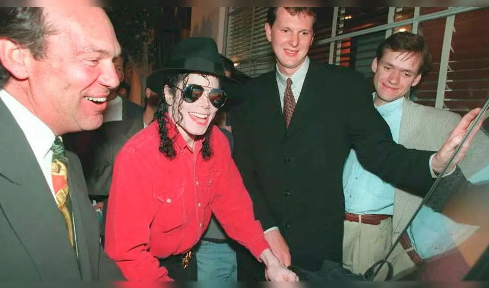 Vidente hace impactante revelación sobre muerte de Michael Jackson Vidente hace impactante revelación sobre muerte de Michael Jackson