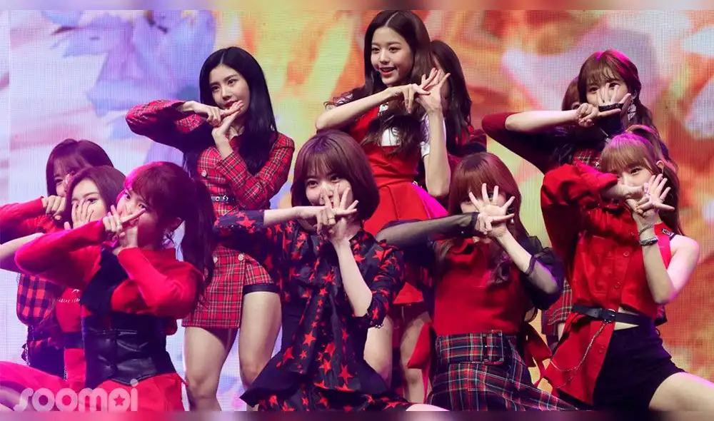 IZ*ONE en su showcase debut presentando su canción La Vie in Rose