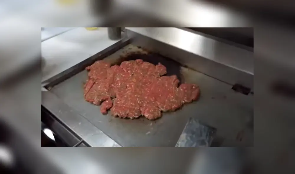 Desliza para ver los detalles del video viral publicado en YouTube. Foto: Captura. Desliza para ver los detalles del video viral publicado en YouTube. Foto: Captura.