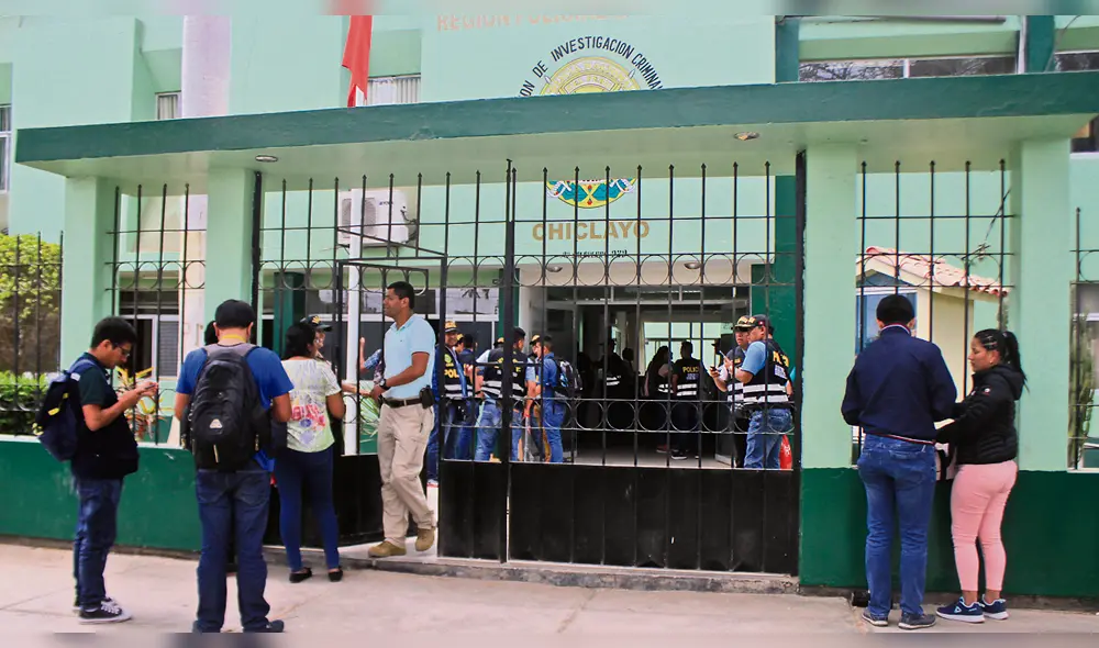 Los Monos de San Antonio.