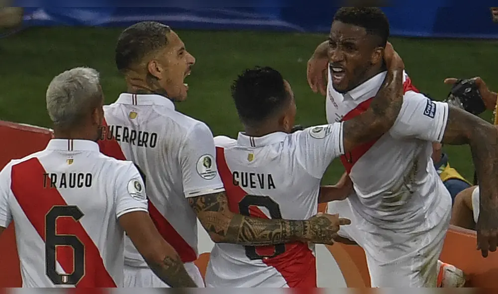 Diego Penny le responde a Jefferson Farfán tras revelar que lo goleaba en las divisiones menores. Diego Penny le responde a Jefferson Farfán tras revelar que lo goleaba en las divisiones menores.