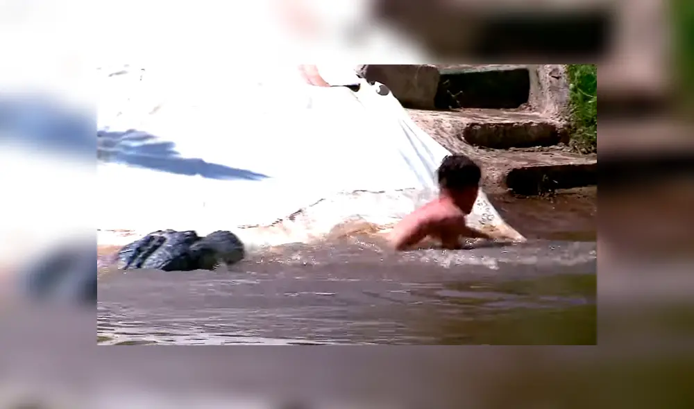 Desliza hacia la izquierda para ver la broma pesada que realizó un anciano al colocar la cabeza de un falso cocodrilo dentro del lago. El video es viral en YouTube.