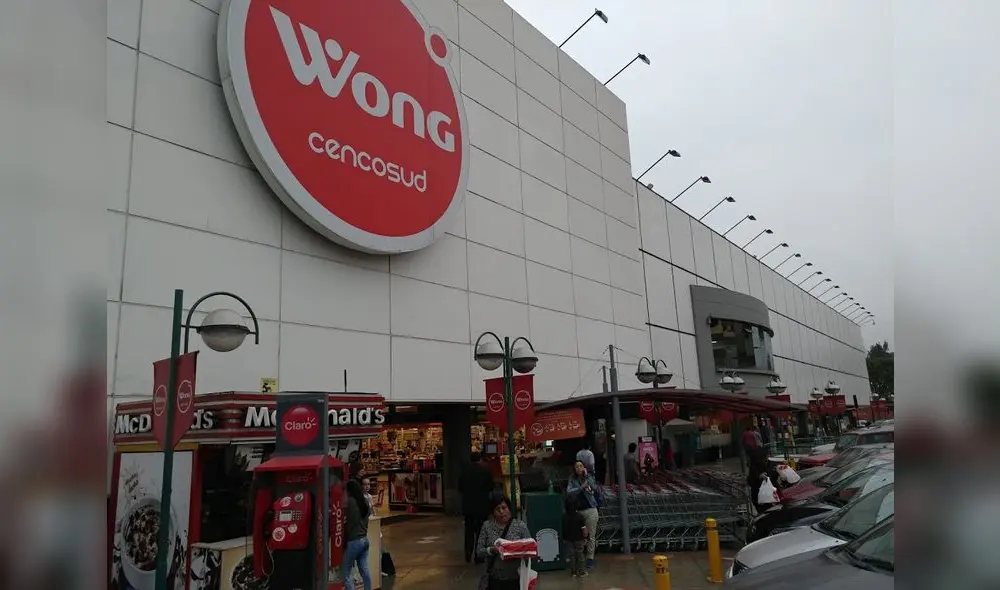 Wong confirma que uno de sus trabajadores de la sede Camacho dio positivo al nuevo coronavirus. Foto: Difusión Wong confirma que uno de sus trabajadores de la sede Camacho dio positivo al nuevo coronavirus. Foto: Difusión