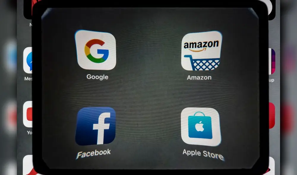 This illustration picture taken on April 19, 2018 in Paris shows the tablet apps for Google, Amazon, Facebook and Apple (GAFA). (Photo by Lionel BONAVENTURE / AFP) This illustration picture taken on April 19, 2018 in Paris shows the tablet apps for Google, Amazon, Facebook and Apple (GAFA). (Photo by Lionel BONAVENTURE / AFP)