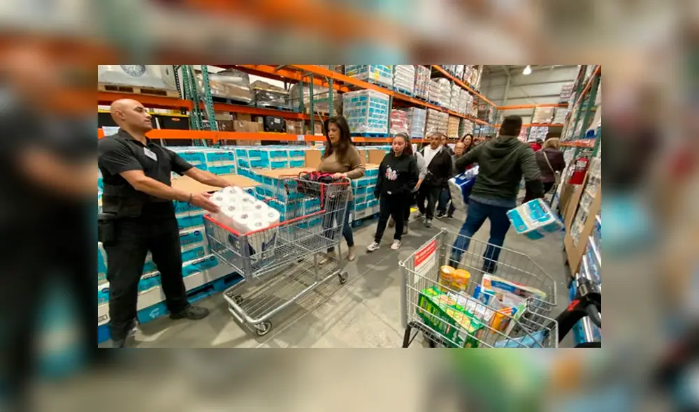 Durante el fin de semana no cesan las compras en territorio mexicano. Foto. Internet Durante el fin de semana no cesan las compras en territorio mexicano. Foto. Internet