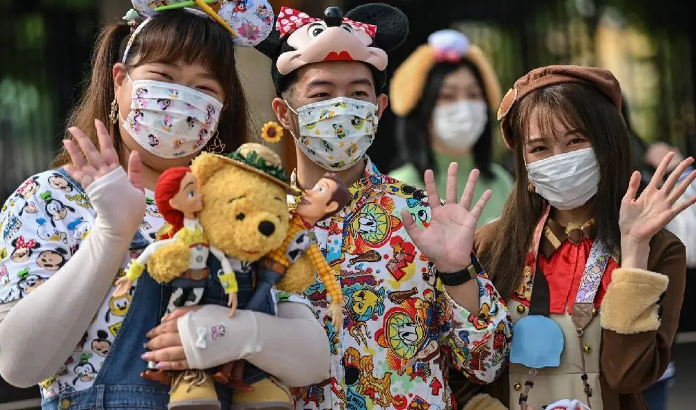 Shanghai Disneyland Park es el primer centro de atracción turística que abre en todo el mundo. Foto: AFP