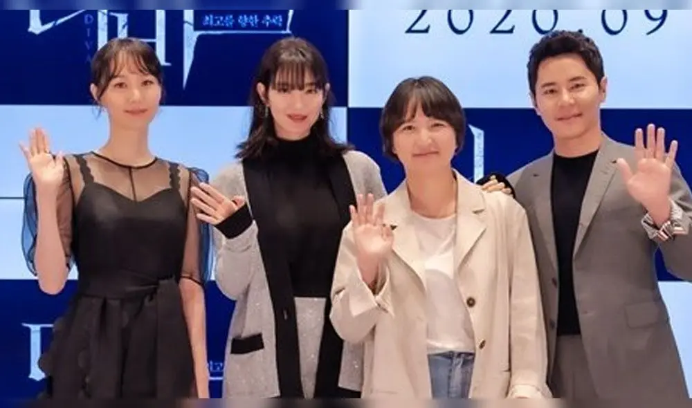 Desliza para ver más fotos de Shin Min Ah en la conferencia de prensa de la película Diva. Créditos: Xports News