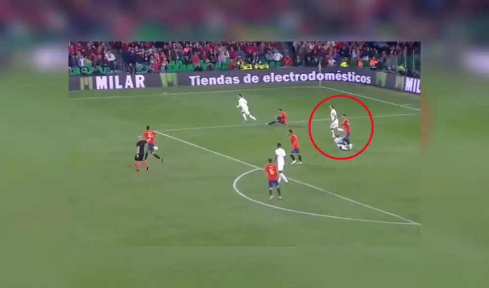 La terrible falta de Sergio Ramos a Sterling que enfureció a Inglaterra [VIDEO]