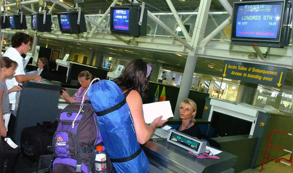 EEUU prohibirá laptops en vuelos provenientes de Europa