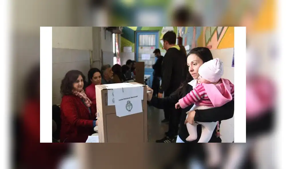 Exabrupto en Argentina: un elector defeca en la cámara secreta mientras emitía su voto [FOTOS] 