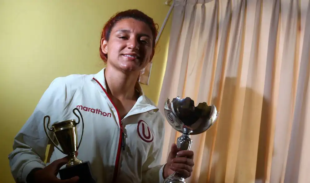 La capitana de Universitario no fue ajeno al tema del momento: el sueldo de Jazmín. Foto: Difusión