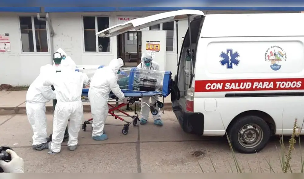 LAMENTABLE. Médicos, enfermeras, obstetras, técnicos, administrativos y otros servidores del Hospital Regional del Cusco se conagiaron por negligencia. LAMENTABLE. Médicos, enfermeras, obstetras, técnicos, administrativos y otros servidores del Hospital Regional del Cusco se conagiaron por negligencia.