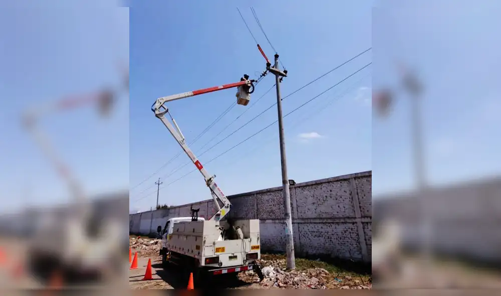 Se procedió al corte de energía en la empresa. Se procedió al corte de energía en la empresa.
