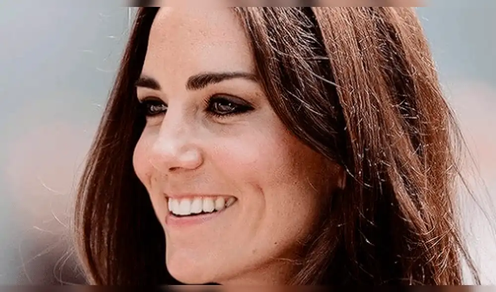 Kate Middleton se luce con sensual look y provoca admiración
