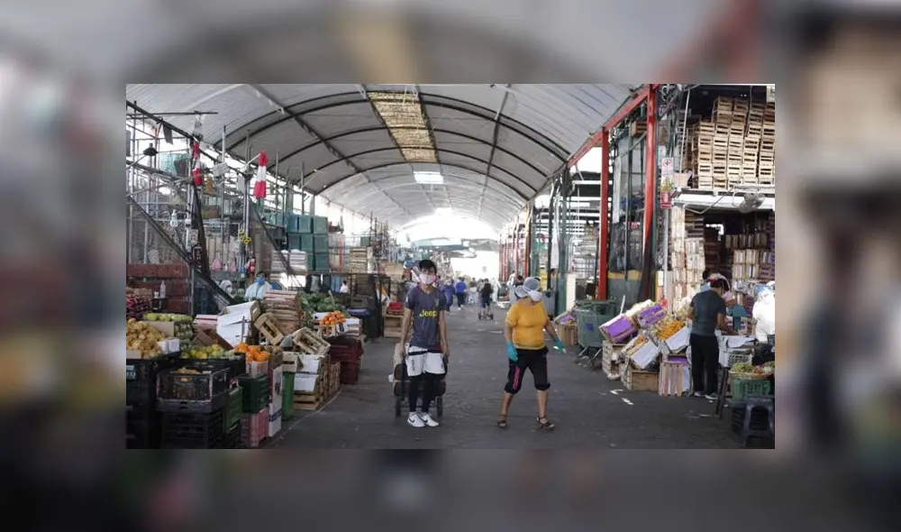 Alcalde de La Victoria pide que el 100% de comerciantes y estibadores sean testeados con pruebas rápidas. (Foto: Antonio Melgarejo / La República) Alcalde de La Victoria pide que el 100% de comerciantes y estibadores sean testeados con pruebas rápidas. (Foto: Antonio Melgarejo / La República)