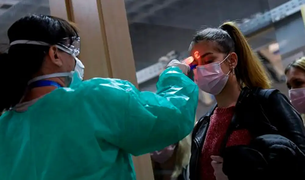 El Gobierno de México registró este jueves 11.897 nuevos casos del coronavirus SARS-CoV-2 y 671 muertes por la COVID-19 en la última jornada. Foto: AFP El Gobierno de México registró este jueves 11.897 nuevos casos del coronavirus SARS-CoV-2 y 671 muertes por la COVID-19 en la última jornada. Foto: AFP