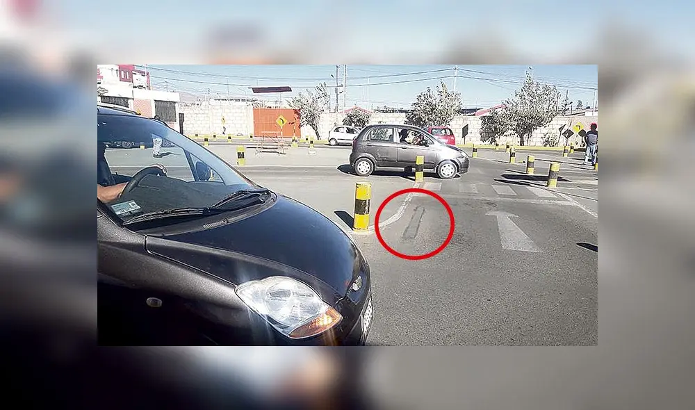 Adiós a la linea amarilla. Gerente de Transportes ordenó borrar la línea amarilla. ¿Para qué? ¿Cuál es el objetivo, facilitar los exámenes de manejo? Adiós a la linea amarilla. Gerente de Transportes ordenó borrar la línea amarilla. ¿Para qué? ¿Cuál es el objetivo, facilitar los exámenes de manejo?