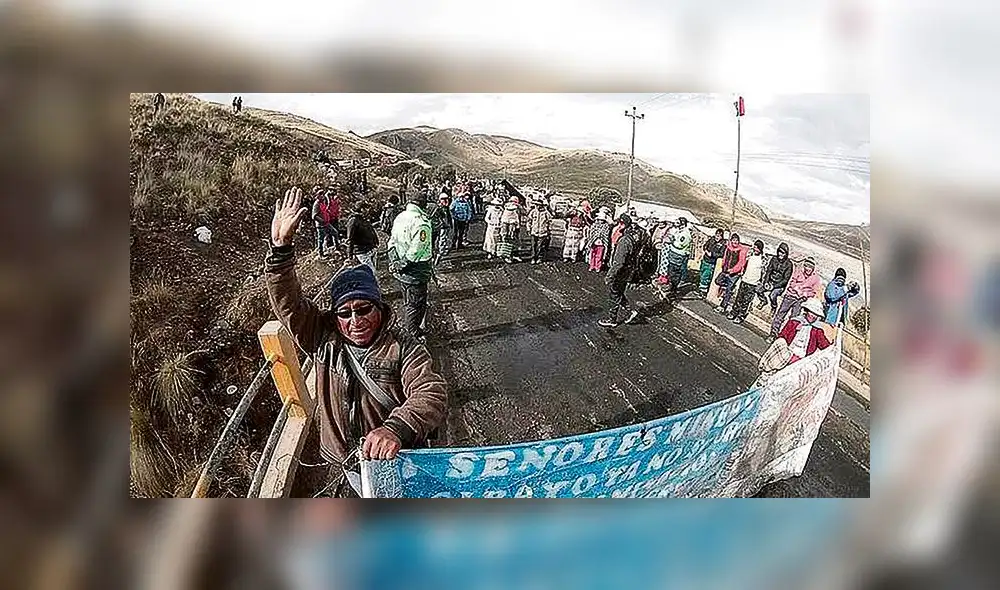 Conflicto. Gerente de Bateas señala que pobladores de Cayñloma siempre bloquea vias afectando minería. Conflicto. Gerente de Bateas señala que pobladores de Cayñloma siempre bloquea vias afectando minería.