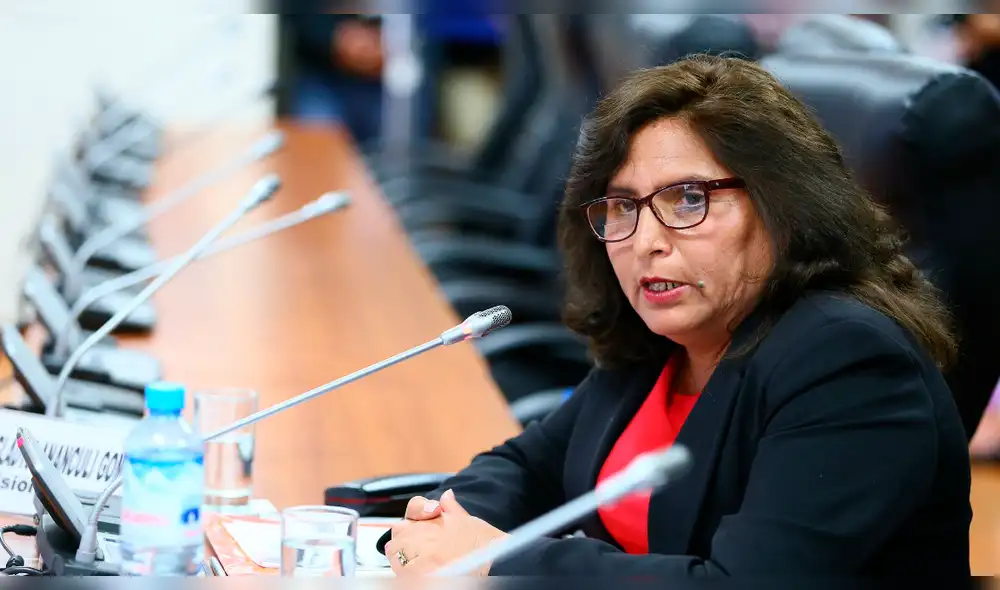 Juez admite recurso para que Betty Ananculi evite investigación con inmunidad 