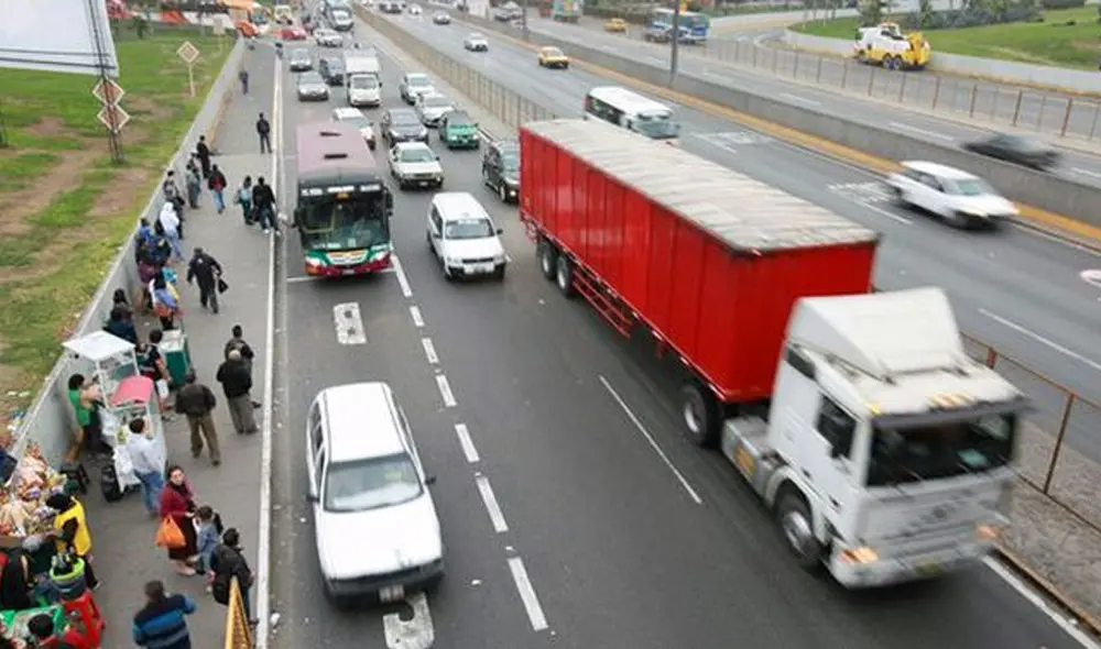 Los vehículos pesados transitarán de acuerdo a su placa de rodaje.