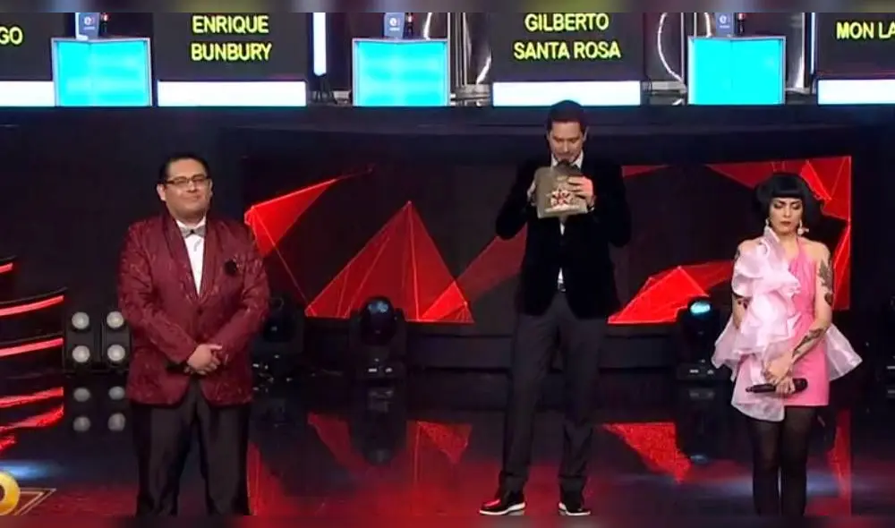 ‘Mon Laferte’ es eliminada por ‘Gilberto Santa Rosa’ en Yo soy grandes batallas