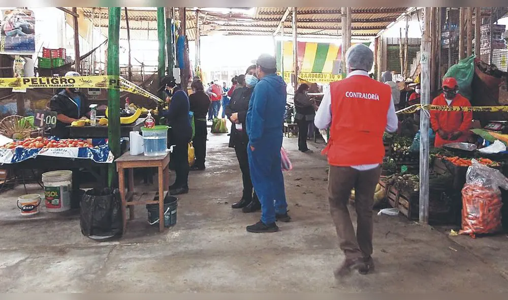 la Contraloría realizó visitas de control también en los mercados Dos de Mayo y Chacra a la Olla en Chimbote.