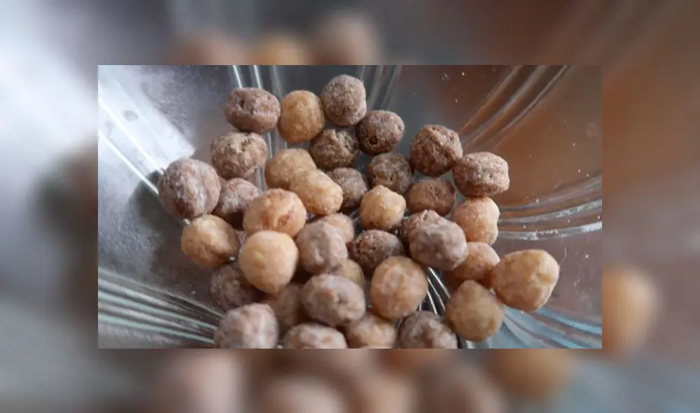 Desliza las imágenes para ver cómo luce este 'lujoso' cereal que es vendido en Perú. Foto: Desbalanceados/YouTube Desliza las imágenes para ver cómo luce este 'lujoso' cereal que es vendido en Perú. Foto: Desbalanceados/YouTube